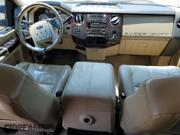 2009 Ford F-250 XL with VIN 1FTSW20R09EB23380, listed as a Copart auction lot 66493264 with 181,326 mi miles and Salvage title. Bid and sale history available at DreamBid. Image 8.