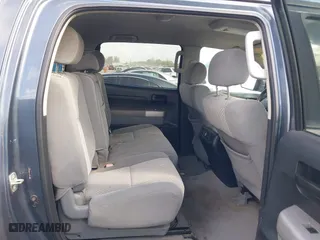 2007 Toyota Tundra SR5 with VIN 5TBET54107S456402, listed as a IAAI auction lot 41828151 with 104,672 mi miles. Bid and sale history available at carsss.com. Image 8.