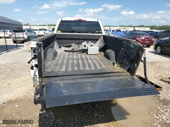 2017 Chevrolet Silverado 2500HD Work Truck with VIN 1GC2CUEG7HZ234897, listed as a Copart auction lot 60464904 with 277,404 mi miles and Salvage Title. Bid and sale history available at carsss.com. Image 6.