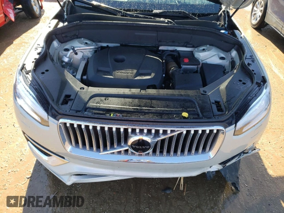 2021 Volvo XC90 Inscription with VIN YV4A221L1M1678918, listed as a Copart auction lot 46607175 with 39,425 mi miles and Salvage title. Bid and sale history available at DreamBid. Image 11.