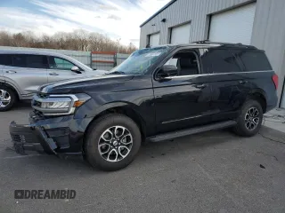 2024 Ford Expedition XLT z VIN 1FMJU1J84REA35560, wystawiony jako Copart lot #89156345 z przebiegiem 21 946 mil mil oraz Czysty tytuł • Clean title. Historia ofert i sprzedaży dostępna na DreamBid. Obrazek 1.