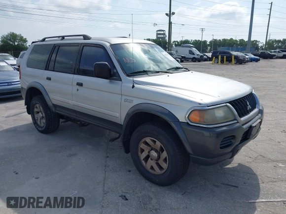 2003 Mitsubishi Montero XLS z VIN JA4MT31R03J023679, wystawiony jako IAAI lot #41872682 z przebiegiem 148 365 mil mil oraz . Historia ofert i sprzedaży dostępna na DreamBid. Obrazek 1.