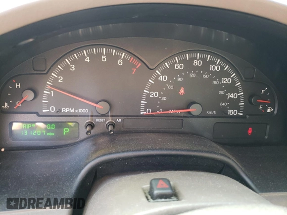 2000 Lincoln LS with VIN 1LNHM86S5YY852576, listed as a Copart auction lot 43073515 with 131,207 mi miles and Salvage Title. Bid and sale history available at carsss.com. Image 9.