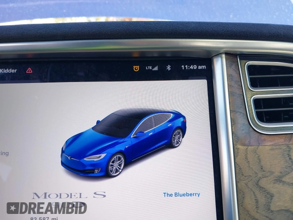 2016 Tesla Model S 90D with VIN 5YJSA1E25GF144614, listed as a IAAI auction lot 40941311 with 83,587 mi miles and . Bid and sale history available at DreamBid. Image 14.