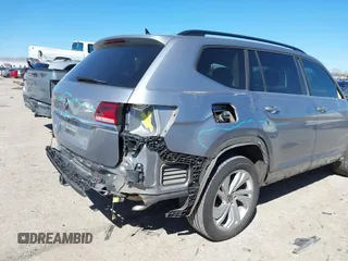 2023 Volkswagen Atlas SE z VIN 1V2JR2CA4PC526973, wystawiony jako IAAI lot #41712167 z przebiegiem 77 370 mil mil oraz . Historia ofert i sprzedaży dostępna na DreamBid. Obrazek 13.
