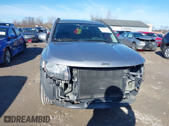 2017 Jeep Compass High Altitude z VIN 1C4NJCEB5HD166016, wystawiony jako IAAI lot #41843930 z przebiegiem 146 161 mil mil oraz . Historia ofert i sprzedaży dostępna na DreamBid. Obrazek 13.