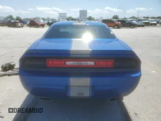 2012 Dodge Challenger R/T Classic z VIN 2C3CDYBT0CH295208, wystawiony jako Copart lot #54790835 z przebiegiem 147 799 mil mil oraz Szkoda całkowita • Salvage title. Historia ofert i sprzedaży dostępna na DreamBid. Obrazek 6.