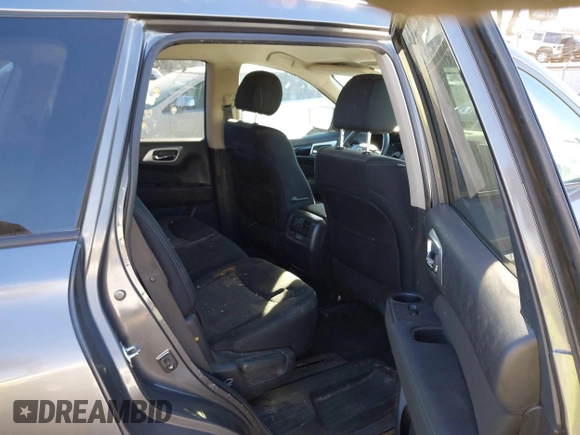 2017 Nissan Pathfinder SV with VIN 5N1DR2MM2HC613081, listed as a IAAI auction lot 41644059 with 137,371 mi miles. Bid and sale history available at carsss.com. Image 8.