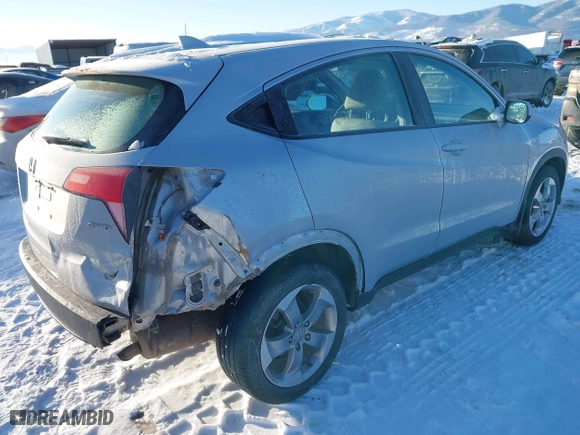 2016 Honda HR-V LX with VIN 3CZRU6H32GM732807, listed as a IAAI auction lot 41522896 with 136,074 mi miles. Bid and sale history available at carsss.com. Image 4.