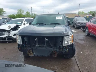 2012 Chevrolet Silverado 1500 LT with VIN 1GCRKSE74CZ140331, listed as a IAAI auction lot 42137509 with 203,114 mi miles and . Bid and sale history available at DreamBid. Image 6.