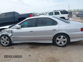 2003 Acura TL Type S with VIN 19UUA56843A067547, listed as a IAAI auction lot 41895483 with 178,906 mi miles. Bid and sale history available at carsss.com. Image 14.