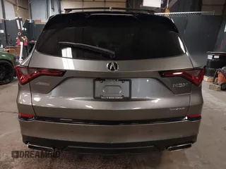 2022 Acura MDX w/A-Spec Package with VIN 5J8YE1H09NL050997, listed as a IAAI auction lot 42202385 with 15,076 mi miles and . Bid and sale history available at DreamBid. Image 16.