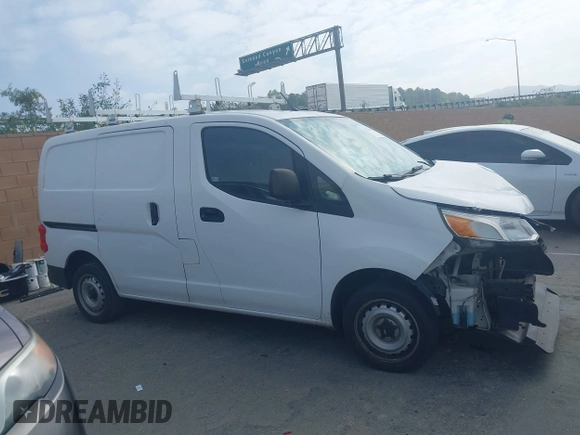 2015 Chevrolet City Express Cargo LS z VIN 3N63M0YN6FK693415, wystawiony jako IAAI lot #42026961 z przebiegiem 195 485 mil mil oraz . Historia ofert i sprzedaży dostępna na DreamBid. Obrazek 13.