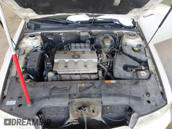 1998 Cadillac Seville STS z VIN 1G6KY5493WU908261, wystawiony jako IAAI lot #41933423 z przebiegiem 179 479 mil mil oraz . Historia ofert i sprzedaży dostępna na DreamBid. Obrazek 10.