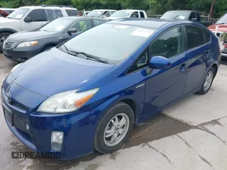 2010 Toyota Prius II z VIN JTDKN3DUXA0051810, wystawiony jako IAAI lot #42472793 z przebiegiem 223 052 mil mil oraz . Historia ofert i sprzedaży dostępna na DreamBid. Obrazek 2.