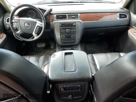 2007 GMC Yukon XL SLT with VIN 1GKFK16307J365184, listed as a Copart auction lot 49853785 with 234,849 mi miles and Clean Title. Bid and sale history available at DreamBid. Image 8.
