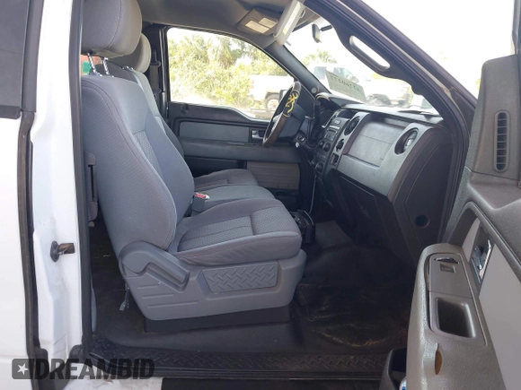 2012 Ford F-150 XL with VIN 1FTFX1EF3CFA54905, listed as a IAAI auction lot 42260277 with 238,632 mi miles and . Bid and sale history available at DreamBid. Image 5.