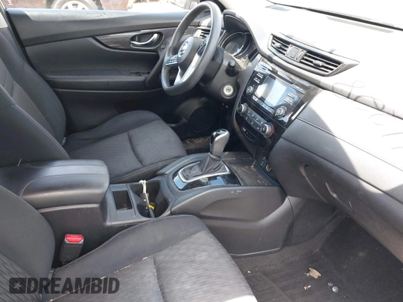 2017 Nissan Rogue S с VIN JN8AT2MV9HW002985, выставлен на аукционе IAAI как лот 42288206 с пробегом 99 185 миль миль и . История ставок и продаж доступна на DreamBid. Изображение 5.