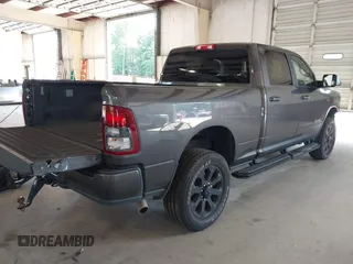 2022 Ram 2500 Big Horn with VIN 3C6UR5DJ8NG263368, listed as a IAAI auction lot 40072610 with 17,293 mi miles and . Bid and sale history available at DreamBid. Image 4.