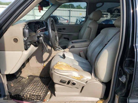 2004 Chevrolet Tahoe Z71 with VIN 1GNEK13ZX4R315428, listed as a Copart auction lot 62396905 with 280,003 mi miles and Salvage title. Bid and sale history available at DreamBid. Image 7.