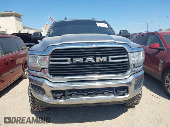 2020 Ram 2500 Big Horn with VIN 3C6UR5DL3LG141225, listed as a IAAI auction lot 41780459 with 117,276 mi miles and . Bid and sale history available at DreamBid. Image 12.