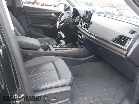 2023 Audi Q5 S line Premium with VIN WA1GAAFY5P2137099, listed as a IAAI auction lot 41731383 with 17,140 mi miles. Bid and sale history available at carsss.com. Image 5.