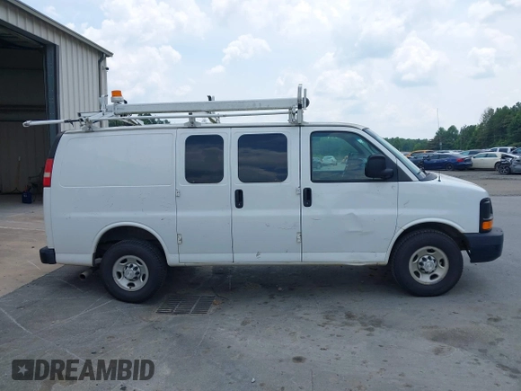 2015 Chevrolet Express Cargo with VIN 1GCWGFCF9F1283932, listed as a IAAI auction lot 42529084 with 188,967 mi miles and . Bid and sale history available at DreamBid. Image 13.