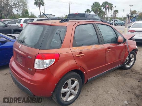 2007 Suzuki SX4 z VIN JS2YB413175102794, wystawiony jako IAAI lot #41579834 z przebiegiem 125 185 mil mil oraz . Historia ofert i sprzedaży dostępna na DreamBid. Obrazek 4.