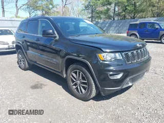 2021 Jeep Grand Cherokee Laredo X z VIN 1C4RJFAGXMC650672, wystawiony jako IAAI lot #42146472 z przebiegiem 78 908 mil mil oraz . Historia ofert i sprzedaży dostępna na DreamBid. Obrazek 1.