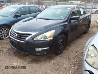 2015 Nissan Altima SV with VIN 1N4AL3AP4FC206265, listed as a IAAI auction lot 41671670 with 180,421 mi miles and . Bid and sale history available at DreamBid. Image 2.