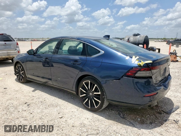 2023 Honda Accord Touring with VIN 1HGCY2F89PA033020, listed as a Copart auction lot 61122135 with 37,037 mi miles and Salvage title. Bid and sale history available at DreamBid. Image 2.