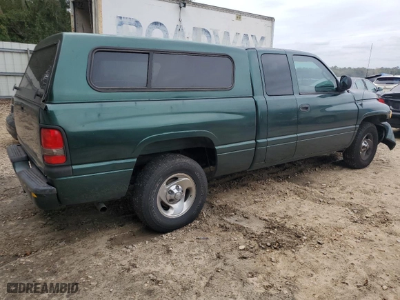 1999 Dodge Ram 1500 with VIN 3B7HC13Y6XG163338, listed as a Copart auction lot 67640594 with 207,847 mi miles and Salvage Title. Bid and sale history available at carsss.com. Image 3.