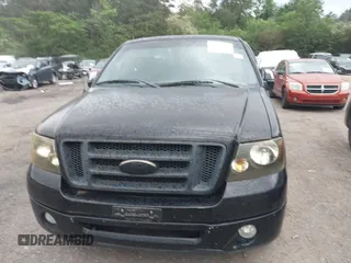 2006 Ford F-150 STX with VIN 1FTRX12W76NB53545, listed as a IAAI auction lot 42135960 with 201,322 mi miles. Bid and sale history available at carsss.com. Image 6.