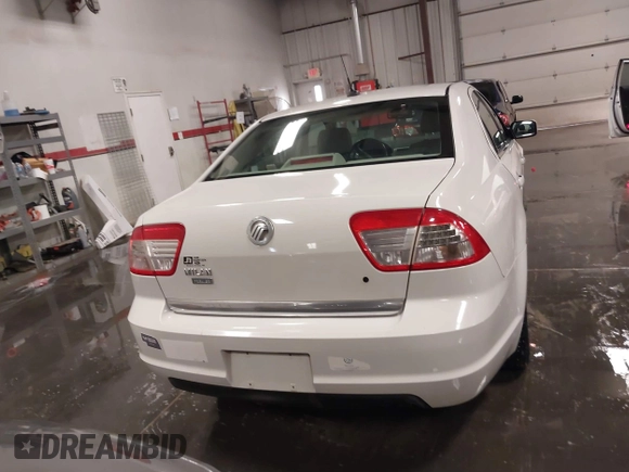 2008 Mercury Milan Premier with VIN 3MEHM08Z38R604372, listed as a IAAI auction lot 41131598 with 104,302 mi miles and . Bid and sale history available at DreamBid. Image 16.