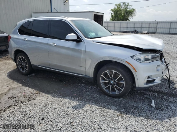 2017 BMW X5 sDrive35i with VIN 5UXKR2C51H0U19521, listed as a Copart auction lot 50580615 with 0 mi miles and Salvage Title. Bid and sale history available at carsss.com. Image 4.
