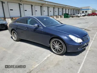 2007 Mercedes-Benz CLS 550 with VIN WDDDJ72X67A105461, listed as a Copart auction lot 53457615 with 9,376 mi miles and Clean title. Bid and sale history available at DreamBid. Image 4.