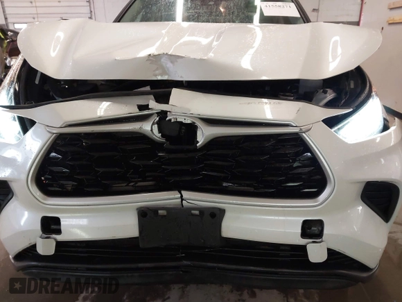 2020 Toyota Highlander L z VIN 5TDCZRBH7LS023951, wystawiony jako IAAI lot #41558271 z przebiegiem 42 943 mil mil oraz . Historia ofert i sprzedaży dostępna na DreamBid. Obrazek 6.