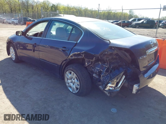 2011 Nissan Altima 2.5 S with VIN 1N4AL2AP4BN449311, listed as a IAAI auction lot 41996031 with 220,332 mi miles. Bid and sale history available at carsss.com. Image 3.