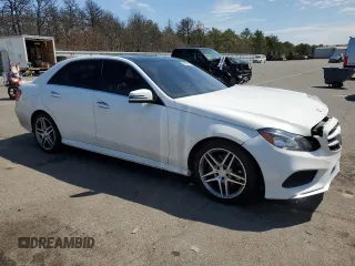 2014 Mercedes-Benz E E 350 Luxury with VIN WDDHF8JB2EA917271, listed as a Copart auction lot 53090105 with 198,839 mi miles and Salvage Title. Bid and sale history available at carsss.com. Image 4.