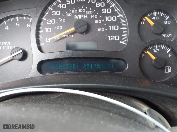 2005 Chevrolet Silverado 1500 Work Truck with VIN 1GCEC14X35Z189059, listed as a IAAI auction lot 41624369 with 201,053 mi miles. Bid and sale history available at carsss.com. Image 7.