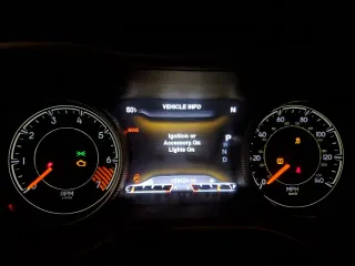 2014 Jeep Cherokee Limited z VIN 1C4PJMDB0EW242953, wystawiony jako Copart lot #47813875 z przebiegiem 159 424 mil mil oraz Czysty tytuł • Clean title. Historia ofert i sprzedaży dostępna na DreamBid. Obrazek 9.