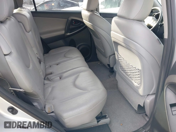 2012 Toyota RAV4 Limited z VIN JTMDF4DV4C5056172, wystawiony jako IAAI lot #41675123 z przebiegiem 105 028 mil mil oraz . Historia ofert i sprzedaży dostępna na DreamBid. Obrazek 8.