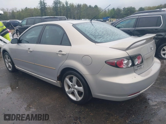 2008 Mazda 6 i Sport VE with VIN 1YVHP80C585M22670, listed as a IAAI auction lot 42178912 with 167,079 mi miles. Bid and sale history available at carsss.com. Image 3.