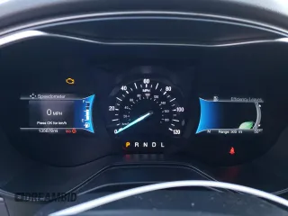 2019 Ford Fusion Hybrid SE with VIN 3FA6P0LU8KR164934, listed as a Copart auction lot 43130343 with 135,678 mi miles. Bid and sale history available at carsss.com. Image 9.