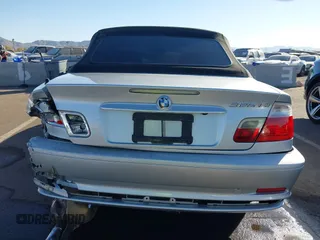 2003 BMW 3 Series 325Ci with VIN WBABS33413PG91828, listed as a IAAI auction lot 41513821 with 150,672 mi miles and . Bid and sale history available at DreamBid. Image 17.