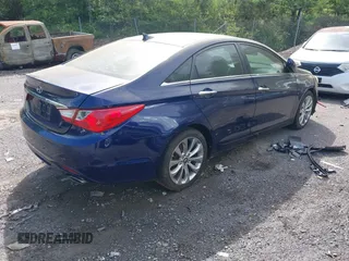 2011 Hyundai Sonata Limited with VIN 5NPEC4AC5BH190087, listed as a IAAI auction lot 42187962 with 226,578 mi miles and . Bid and sale history available at DreamBid. Image 4.