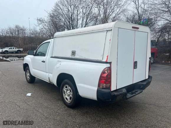 2014 Toyota Tacoma with VIN 5TFNX4CNXEX042884, listed as a Copart auction lot 49651005 with 164,159 mi miles and Clean Title. Bid and sale history available at carsss.com. Image 3.