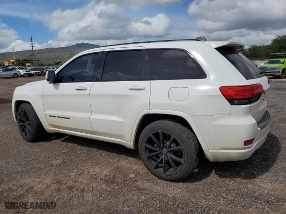 2014 Jeep Grand Cherokee Laredo with VIN 1C4RJEAG7EC410071, listed as a Copart auction lot 49717765 with 68,871 mi miles and Clean Title. Bid and sale history available at carsss.com. Image 2.