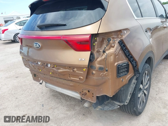 2017 Kia Sportage EX with VIN KNDPN3ACXH7106176, listed as a IAAI auction lot 42324562 with 94,257 mi miles and . Bid and sale history available at DreamBid. Image 6.