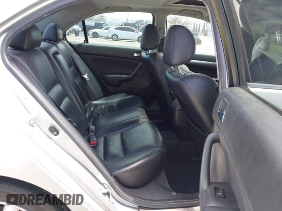 2007 Acura TSX Navi z VIN JH4CL96937C017543, wystawiony jako IAAI lot #42443040 z przebiegiem 153 102 mil mil oraz . Historia ofert i sprzedaży dostępna na DreamBid. Obrazek 8.